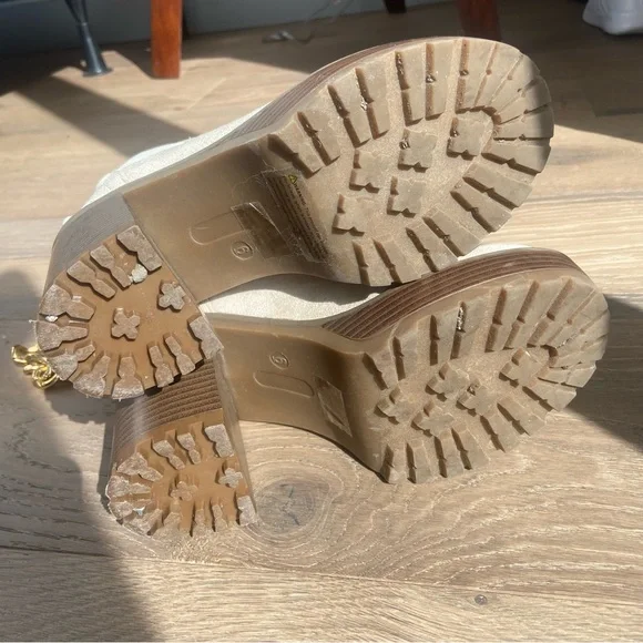 Olivia Miller Alyssa Platform Booties - Picture 10 of 11